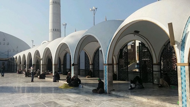 sufi_shrine