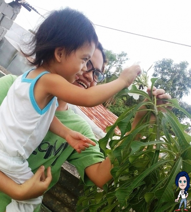 gardening_with_toddler